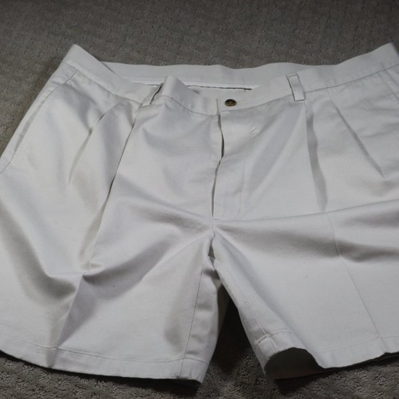 Set of 3 Quality Designer Shorts Size: 42 - Picture 4 of 16